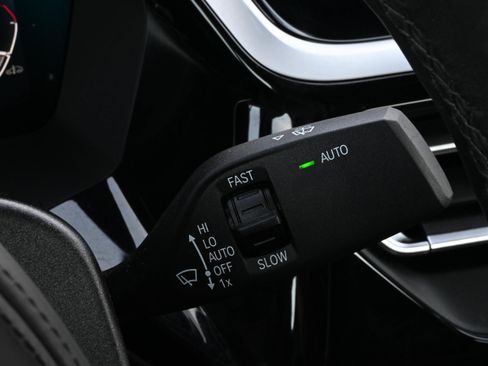 Certified 2023 BMW Z4 sDrive30i w/ Convenience Package image 45