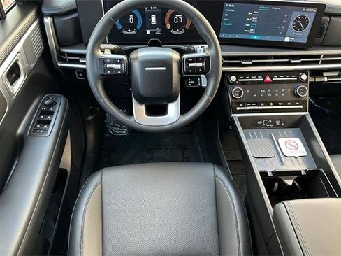 Certified 2025 Hyundai Santa Fe SEL image 15