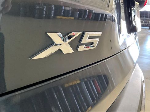 Used 2019 BMW X5 xDrive40i w/ Premium Package 2 AWD/4WD image 18