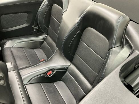 Used 2021 Ford Mustang GT Premium image 15