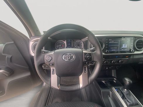Used 2023 Toyota Tacoma SR5 AWD/4WD image 12