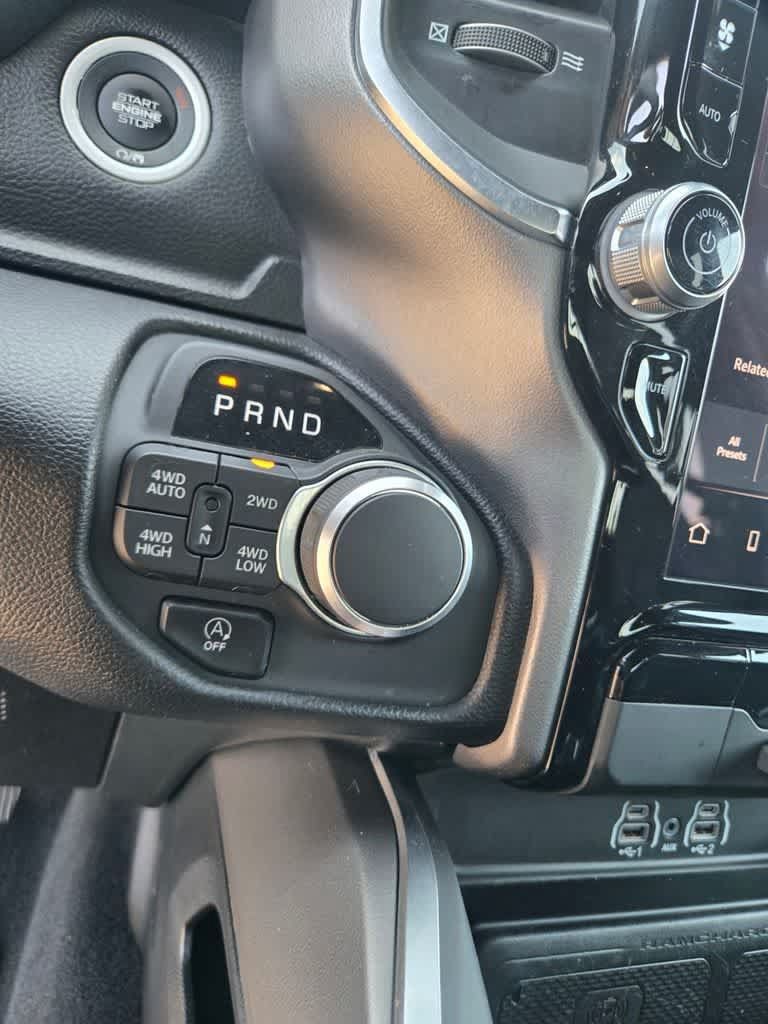 Used 2025 RAM 1500 Big Horn AWD/4WD image 14