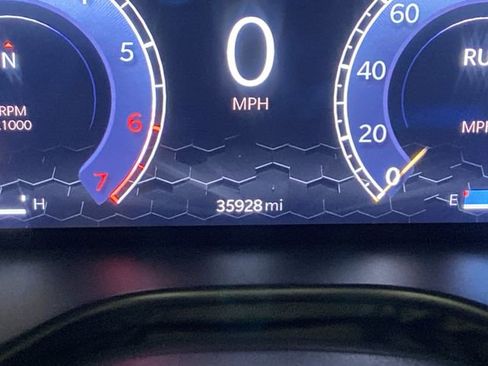 Certified 2024 Jeep Compass Limited w/ High Altitude Package image 6