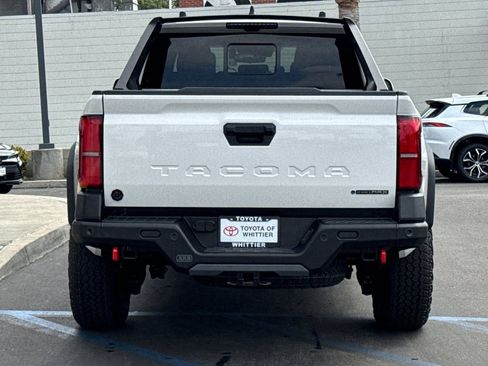 Certified 2025 Toyota Tacoma Trailhunter image 6