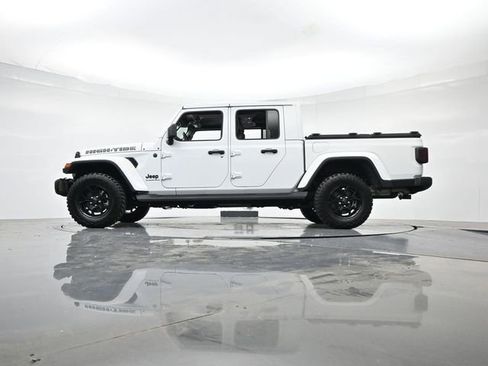 Used 2025 Jeep Gladiator Sport AWD/4WD image 34