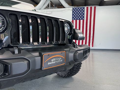 Used 2022 Jeep Wrangler Unlimited Sport AWD/4WD image 11