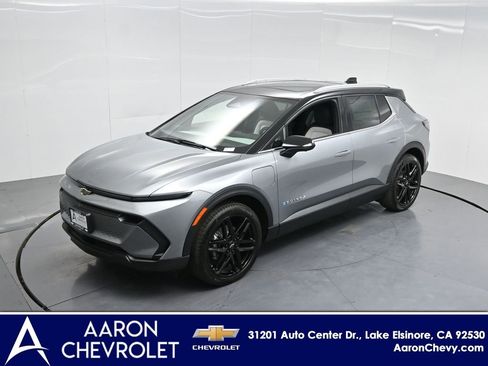 New 2026 Chevrolet Equinox EV LT image 40