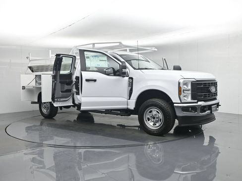 New 2026 Ford F350 XL w/ FX4 Off-Road Package AWD/4WD image 39