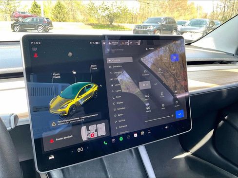 Used 2021 Tesla Model 3 Standard Range Plus RWD image 12