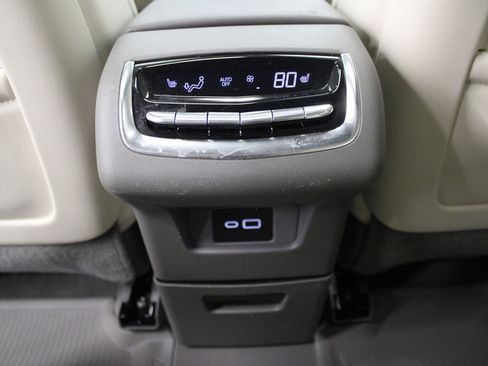 Certified 2024 Cadillac XT6 Premium Luxury w/ LPO, Floor Liner Package image 42