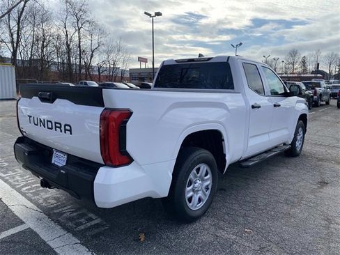 New 2026 Toyota Tundra SR image 3