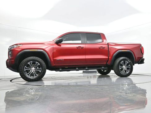 Used 2024 GMC Canyon AT4 w/ Canyon Safety Plus Package AWD/4WD image 41