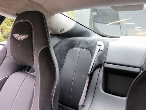 Used 2014 Aston Martin Vanquish Coupe image 55