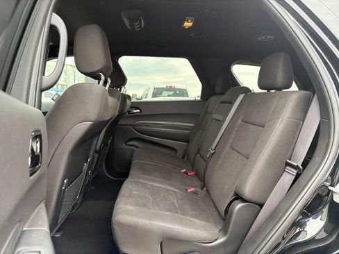 Used 2025 Dodge Durango GT RWD image 13