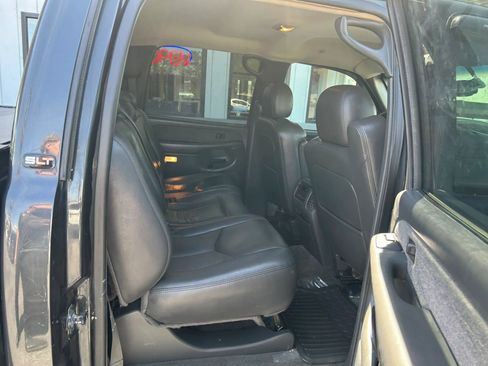 Used 2003 GMC Sierra 1500 SLT w/ SLT Preferred Equipment Group AWD/4WD image 18