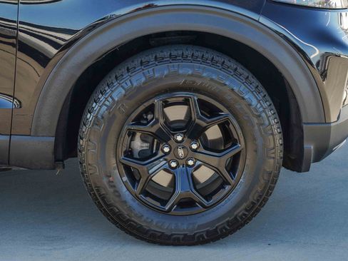 Used 2023 Ford Explorer Timberline w/ Timberline Technology Package AWD/4WD image 11