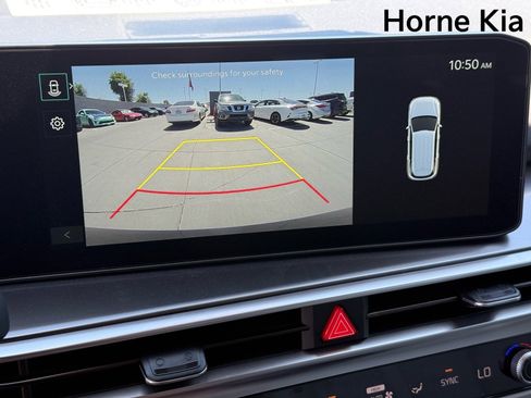 New 2025 Kia Sorento S w/ Panoramic Sunroof Package image 13