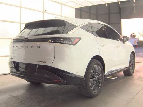 Used 2025 Nissan Murano Platinum w/ Cargo Package AWD/4WD image 4