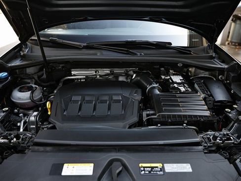 Certified 2025 Audi Q3 2.0T Premium w/ Convenience Package image 30