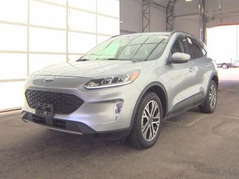 Used 2021 Ford Escape SEL AWD/4WD image 3