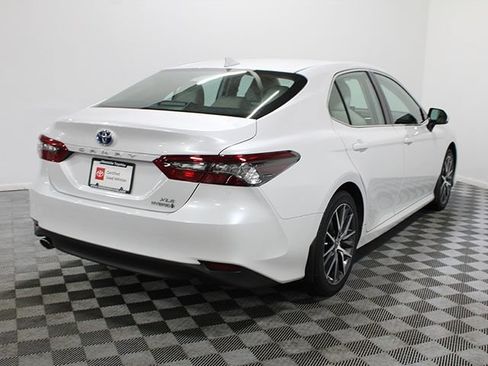 Certified 2024 Toyota Camry XLE w/ Cold Weather Package FWD image 6
