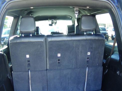 Used 2024 Jeep Wagoneer 4WD image 10