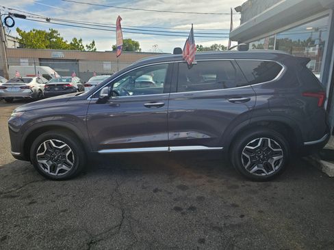 Used 2022 Hyundai Santa Fe Limited image 2