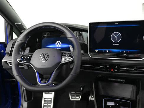 New 2026 Volkswagen Golf image 3