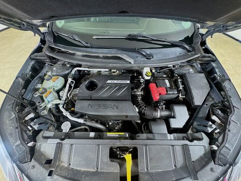 Used 2023 Nissan Rogue SL w/ SL Premium Package image 27