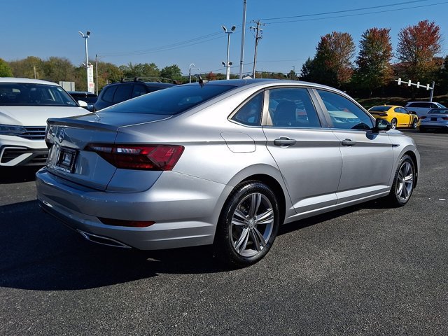 Used 2020 Volkswagen Jetta R-Line w/ R-Line Cold Weather Package FWD image 8