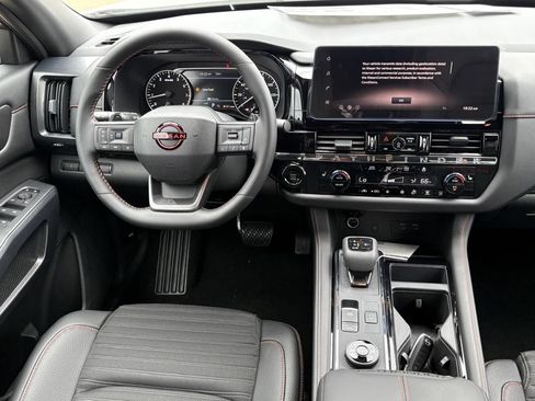 New 2026 Nissan Pathfinder Rock Creek w/ Rock Creek Premium Package AWD/4WD image 11