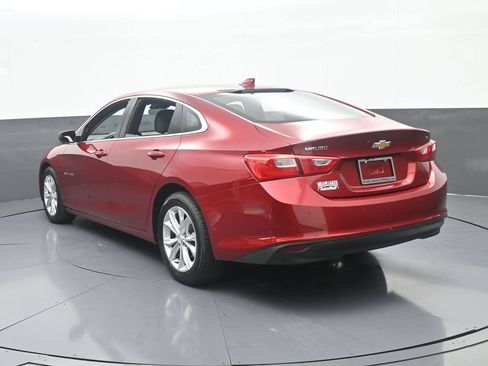 Used 2025 Chevrolet Malibu LT FWD image 4