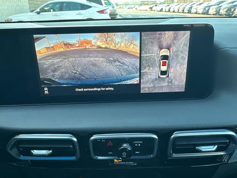 New 2026 Nissan Sentra SR w/ SR Premium Package image 33