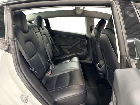 Certified 2023 Tesla Model 3 Standard Range RWD image 11