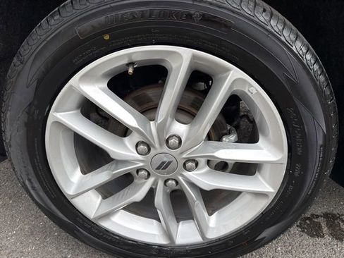 Used 2023 Dodge Durango GT AWD/4WD image 9