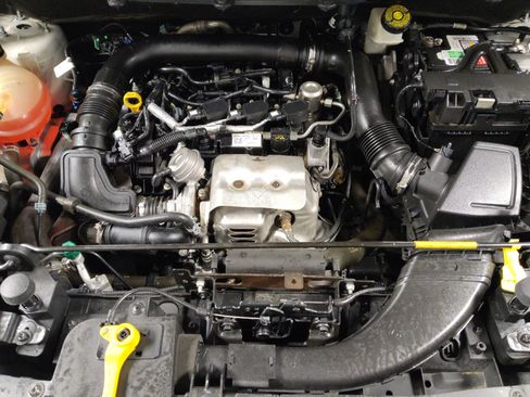 Used 2018 Ford EcoSport SE image 30