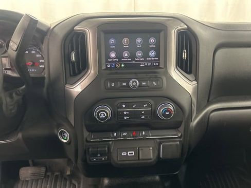 Used 2025 Chevrolet Silverado 2500 W/T w/ WT Convenience Package image 18