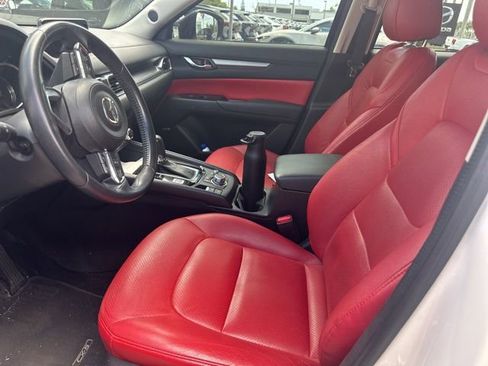 Used 2018 MAZDA CX-5 Touring w/ Preferred Equipment Package image 5
