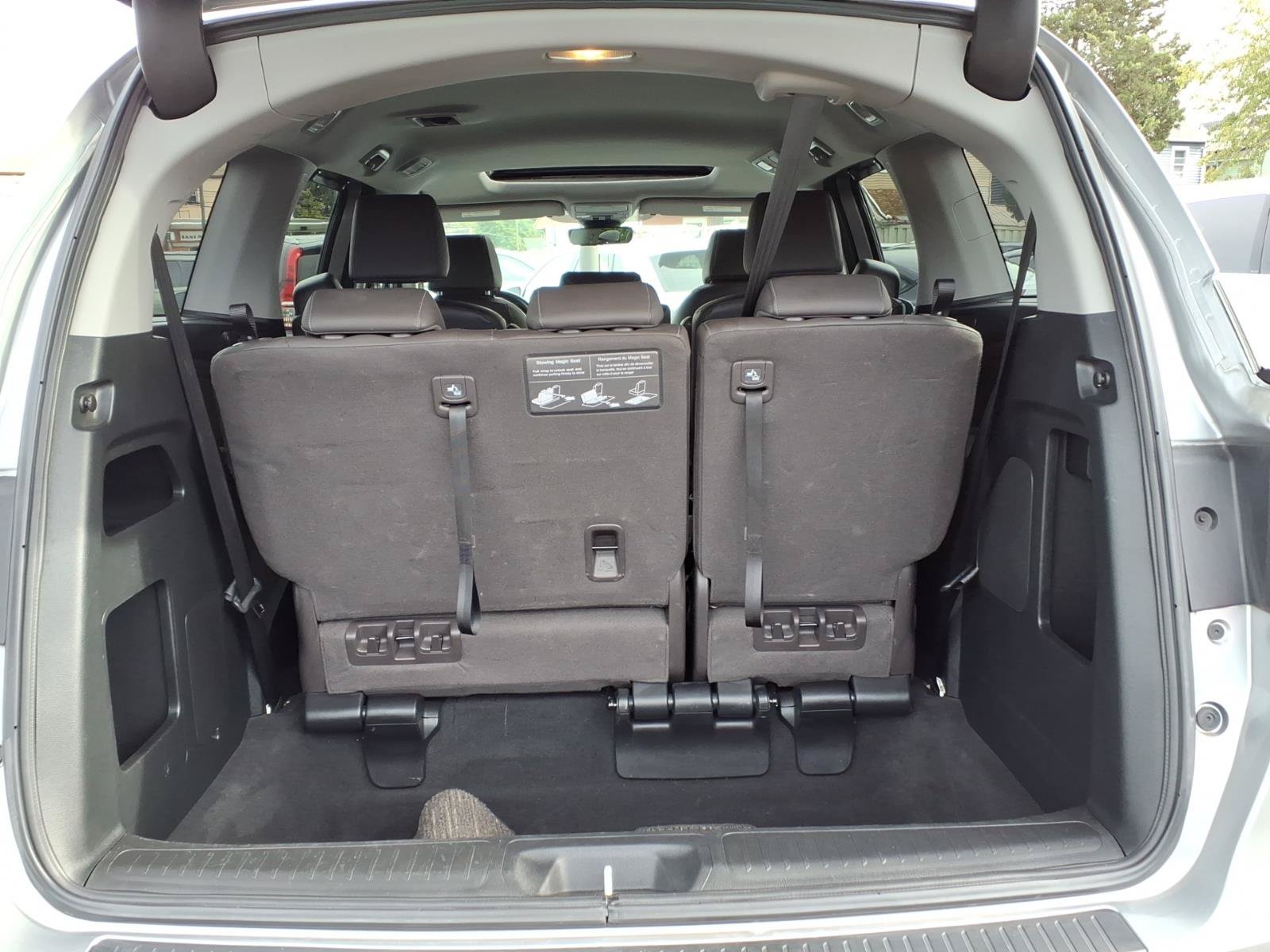 Certified 2024 Honda Odyssey EX-L image 11