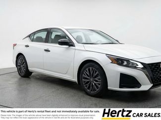 Used 2025 Nissan Altima 2.5 SV FWD video 1