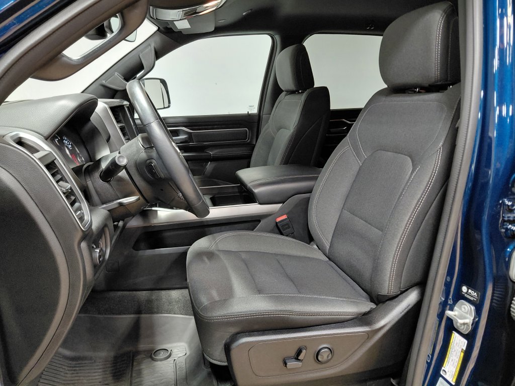 Used 2023 RAM 1500 Big Horn AWD/4WD image 16
