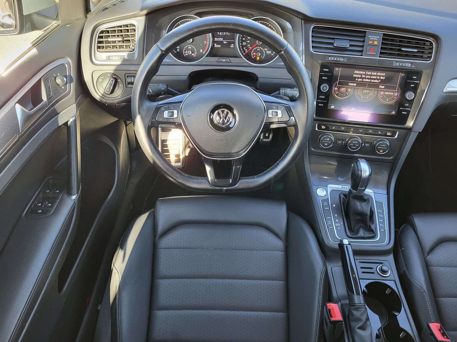 Used 2018 Volkswagen Golf Alltrack SEL AWD/4WD image 24