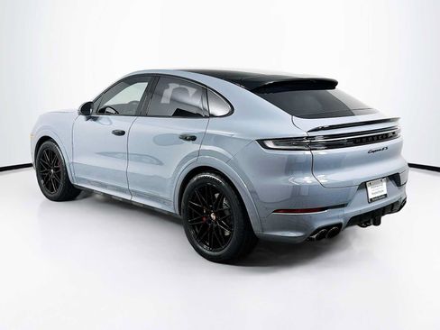 New 2026 Porsche Cayenne GTS AWD/4WD image 3