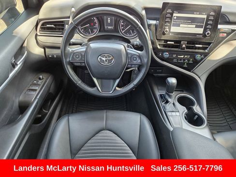 Used 2024 Toyota Camry SE FWD image 16
