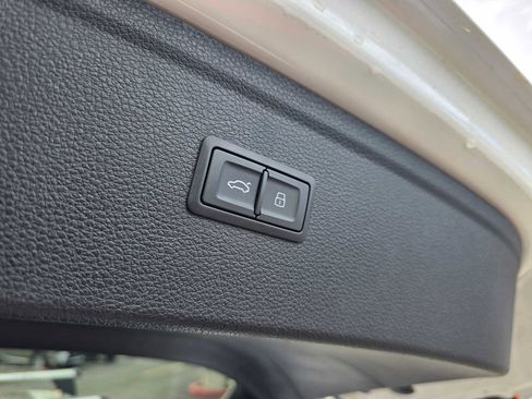 Used 2024 Audi Q5 2.0T Premium Plus image 18