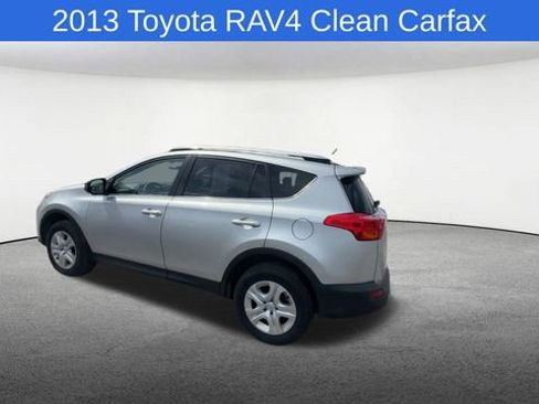 Used 2013 Toyota RAV4 LE FWD image 7