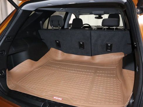 Used 2019 Chevrolet Equinox LT image 16