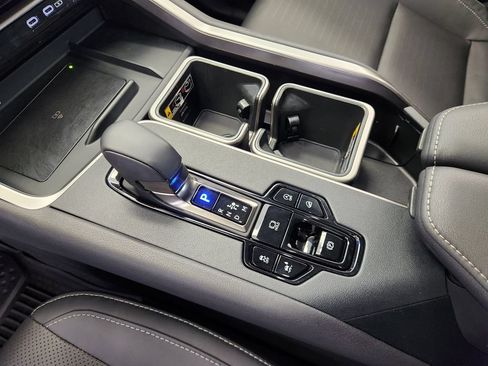 Used 2024 Lexus TX 350 AWD w/ Captains Chair Package image 19
