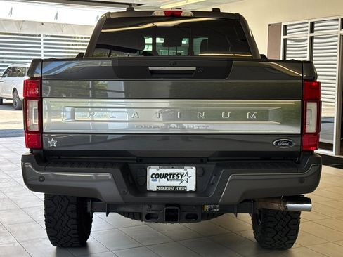 Certified 2020 Ford F250 Platinum w/ Tremor Off-Road Package AWD/4WD image 5