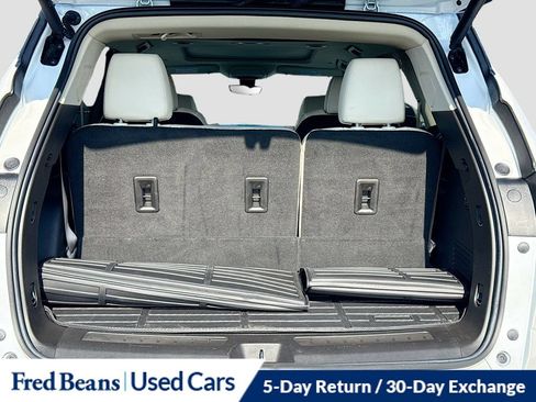 Used 2024 Buick Enclave Avenir w/ Trailering Package, 5000 lbs. FWD image 35